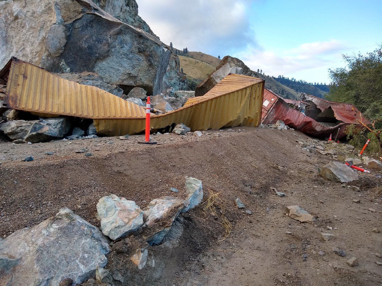 US-95 at slide south of Riggins to remain closed after significant overnight movement